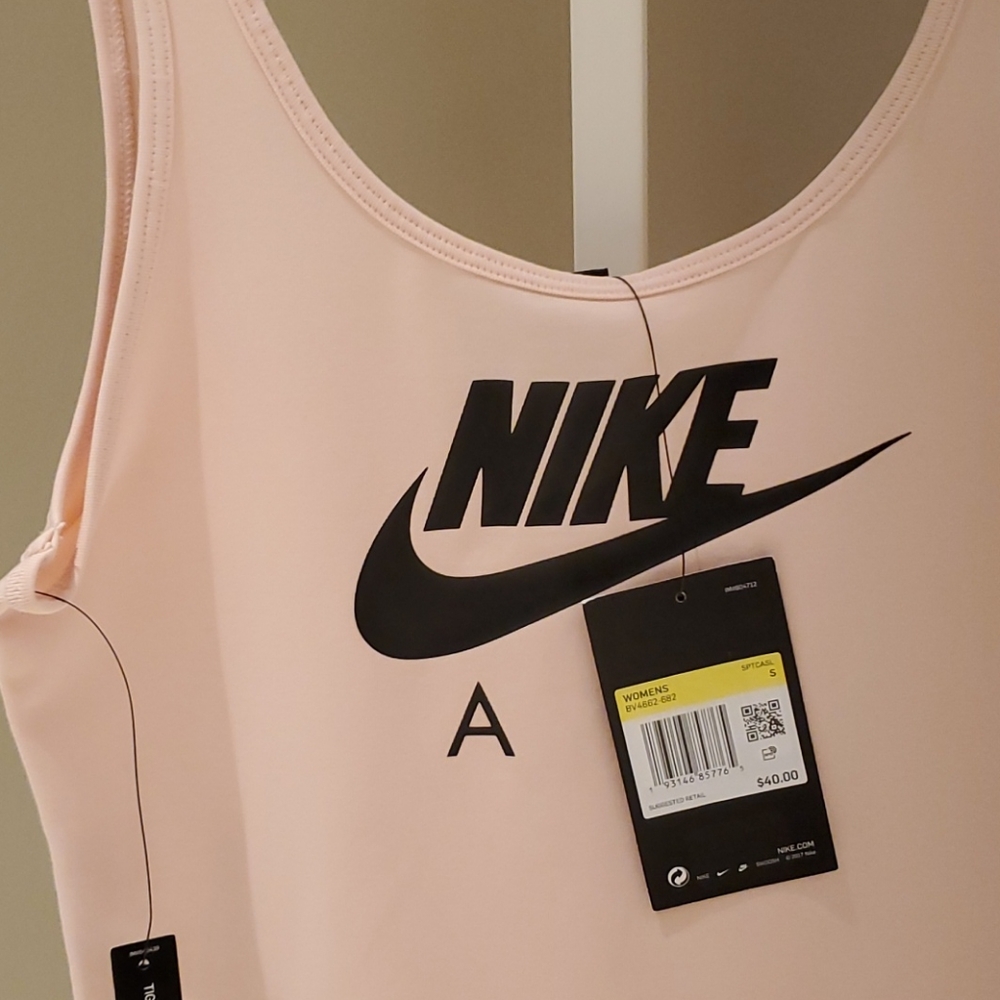 SOLD! Nike Women's Air Tank Bodysuit NWT - Picture 4 of 6